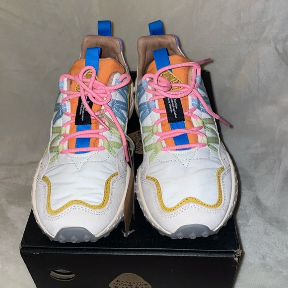 NWT Flower Mountain Washi Sneakers in Beige/White/Multi - Picture 9 of 16